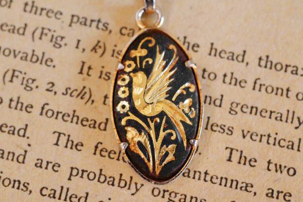 Beautiful Damascus Metal Inlay Crafts