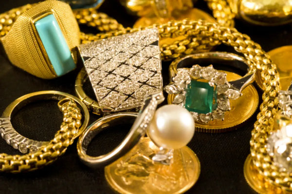 Gorgeous and exquisite jewelry