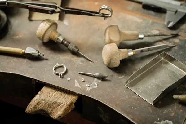 Lots of jewelry engraving tools on the workbench
